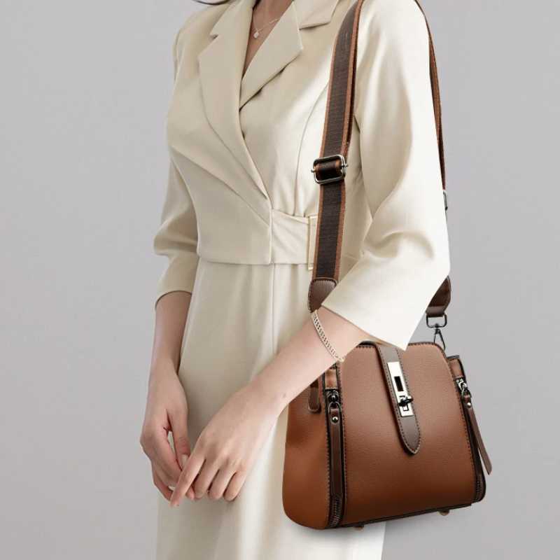 Bolsa Feminina Tiracolo Carolina: Feita em Couro Sintético